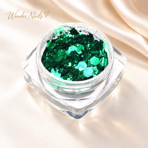 Glitter Mix Smaragd Zöld 25. csillámkeverék nyitott tégelyben, világos háttéren