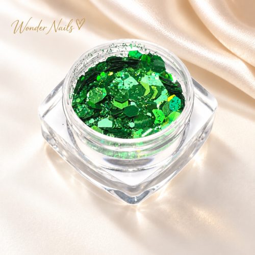 Glitter Mix Irizáló Smaragd Zöld 26. csillámkeverék nyitott tégelyben, világos háttéren