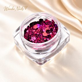 Glitter Mix Irizáló Céklavörös 34. csillámkeverék nyitott tégelyben, világos háttéren