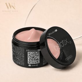 Excellent PRO Gelatix 2.0 Ragazzo nagyon világos bézs építőzselé nyitott fekete tégelyben