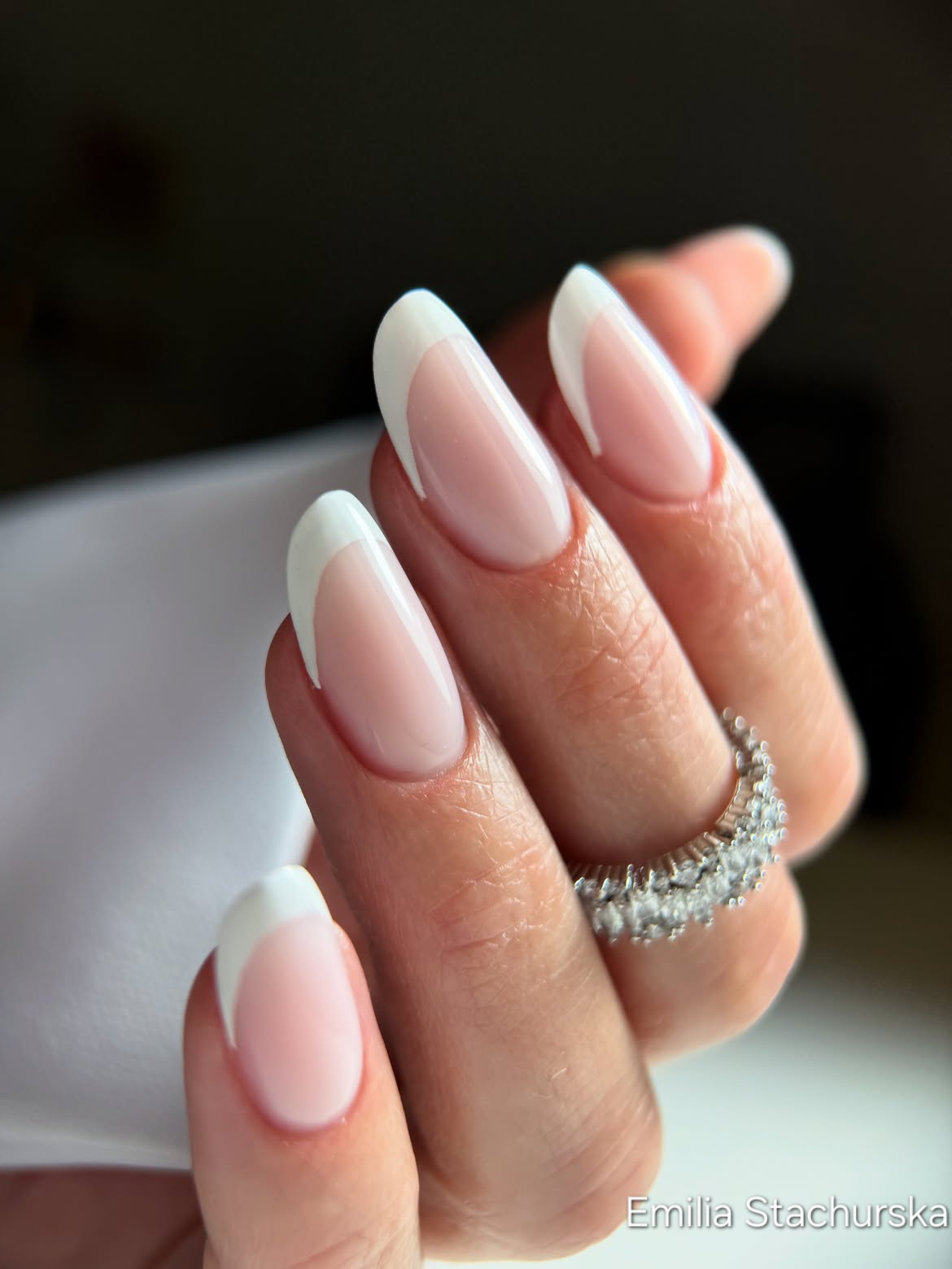 Hard Liquid Gel természetes hatású francia köröm